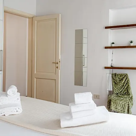Dieffe - Sweet Dreams In Apartment